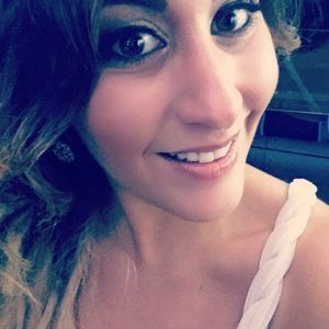 Meet your Posher, Aleka